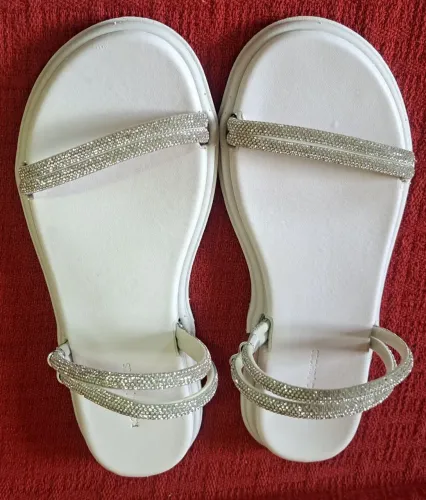 Sandália RCHLO | SHOES N° 34 /35 nova !