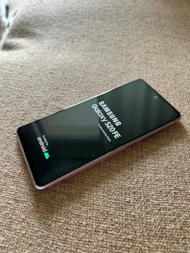 Samsung Galaxy S20 FE 128GB Rosa - Bom estado - Biometria não funciona