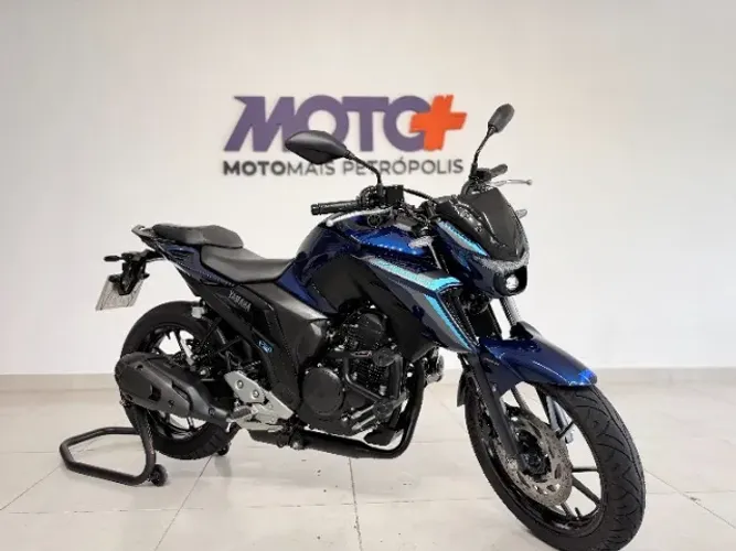 Yamaha FZ25 250 FAZER