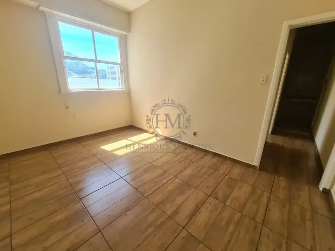 Apartamento Sala e Quarto | 37 m² | Fundos Silencioso | Próx. Metrô Largo do Machado | Cat