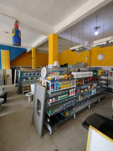 Realiza Imóveis - VENDE LOJAS, TERRENOS E APARTAMENTO COM 1.800M² EM BANCO DE AREIA - MESQ