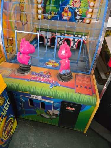 Maquina ducksplash no estado