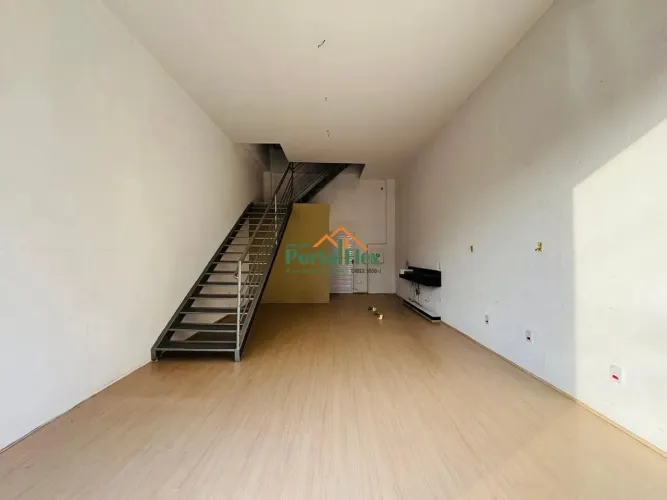 Loja à locação em Parque Residencial Laranjeiras - Serra/ES