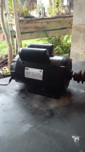 Motor eletrico WEG 3 CV monofase de baixa rotação novo