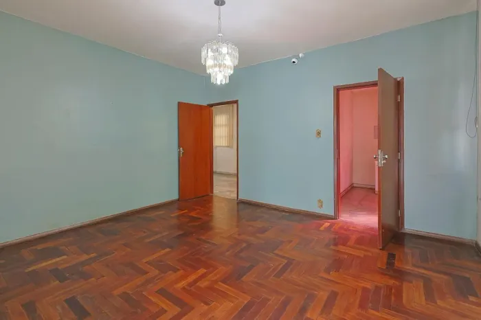 Casa à Venda - Cidade Nova, 4 Quartos, 340 m2