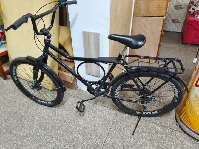 BIKE ARO 26 TODA MONTADA COM PEÇAS NOVAS E DE QUALIDADE GASTO MAIS DE 2 MIL FAÇO PRECINHO