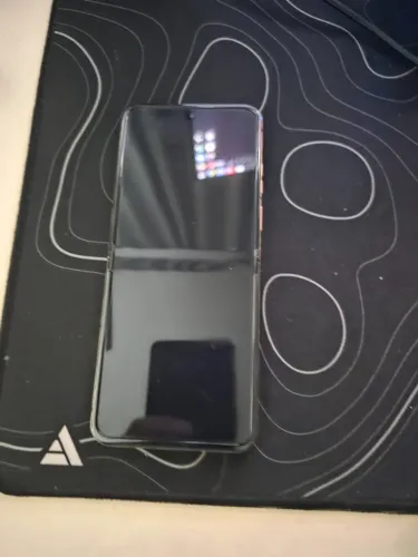 Motorola razr 60 ultra + buds loop (verde)