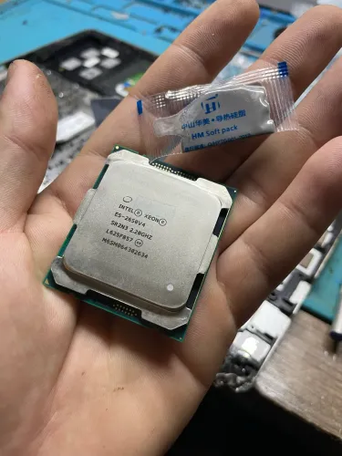 Xeon 2650 v4