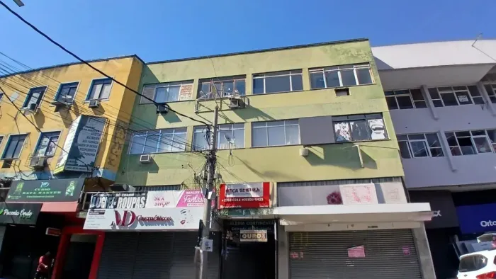 Loja para Venda em Nova Iguaçu, Centro, 1 dormitório, 1 banheiro
