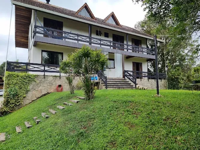 Sobrado com 5 dormitórios para alugar, 425 m² - Vila Franca - Piraquara/PR