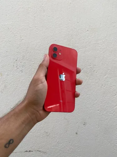 iPhone 12 excelente (nunca aberto para reparo)