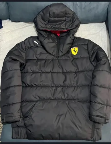 Jaqueta PUMA - FERRARI