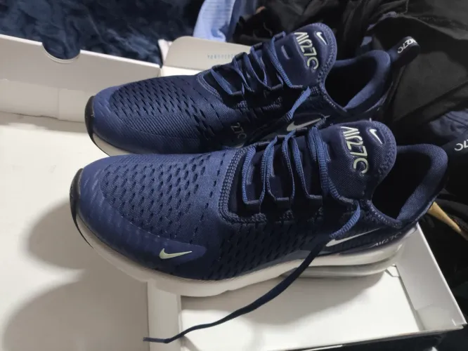 Nike Air Max 270
