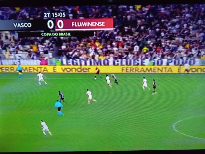 Vendo uma televisão sony de 32 polegadas em bom estado preço 500,00