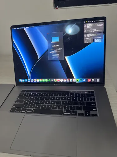 MacBook Pro i9 16gb 1TB  16inch 2019 touchbar novo
