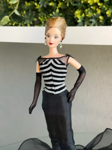 Boneca Barbie Collector Aniversary Edition 40 years