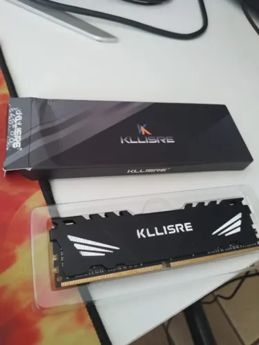 Pente de Memória RAM 16GB DDR4 2666hz KLLISRE