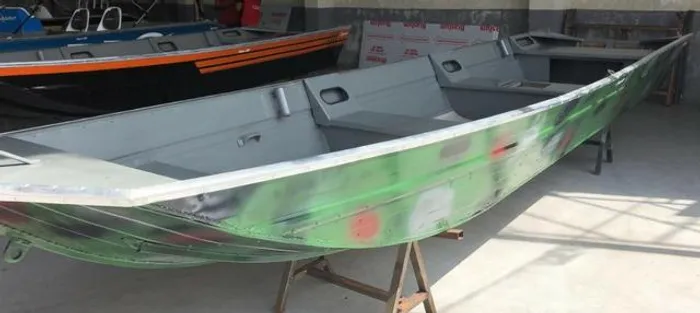 Barco aluminio 5 metros (soldado) - ñ calaça/leveforte/Petybrasil/Fluvimar
