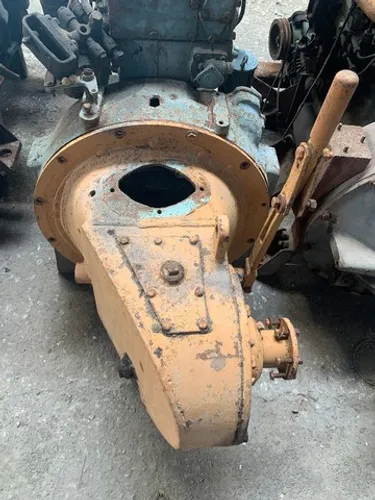 3 und Motores 6c 6354 Perkins com Caixa