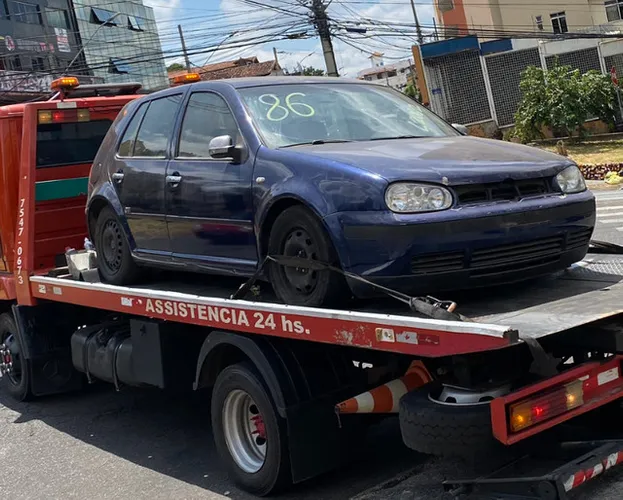 VW Golf 2000 Sucata para retirada de Peças 