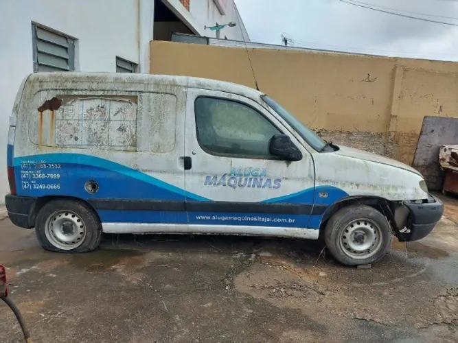Peugeot Partner 1.6 2009 Sucata Venda Retirada De Peças 