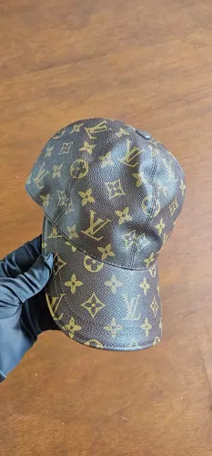 Chapéu Louis Vuitton 