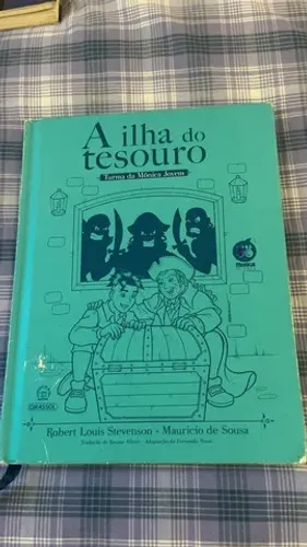 Livro infanto-juvenil A ILHA DO TESOURO 