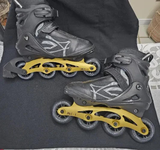 Vendo patins inline tamanho 38 MUITO NOVOS