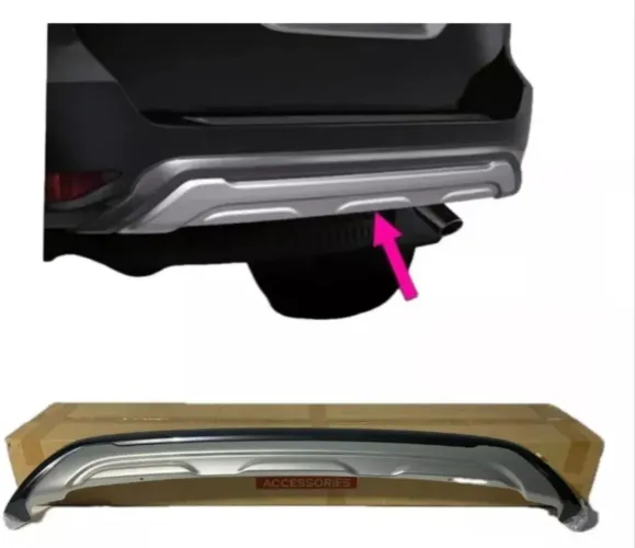 Aplique parachoque traseiro Toyota SW4 2016 2017 2018 2019 2020