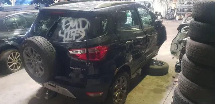 Sucata Ford Ecosport FSL 1.6 - 2013 - retirada de peças