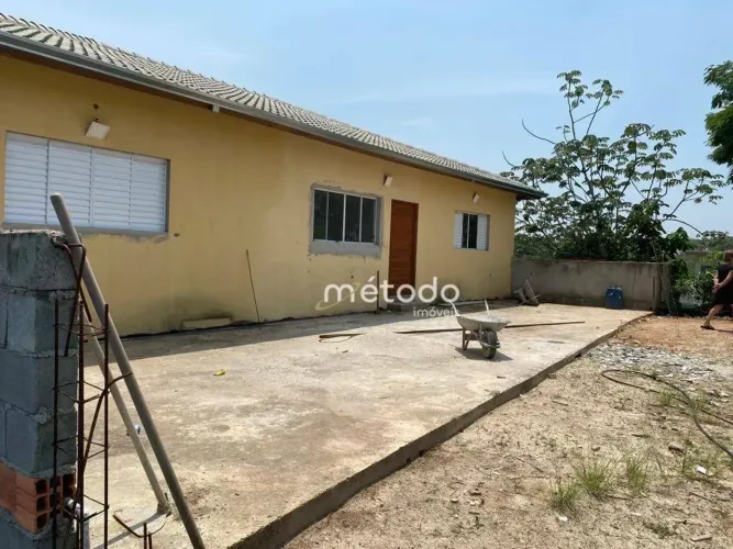 Casa com 4 quartos à venda, 671 m² por R$ 780.000 - Residencial Parque Lago Dourado - Jaca