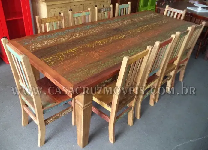 mesa com 10 cadeiras any em madeira de demolição ,fabricamos