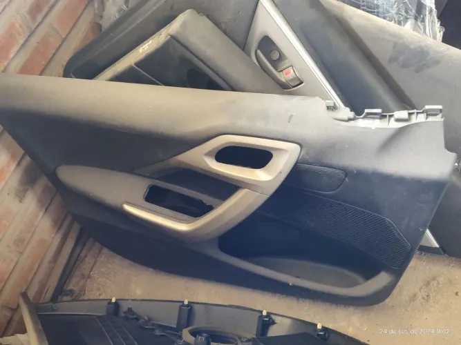 forro de porta Peugeot 2008