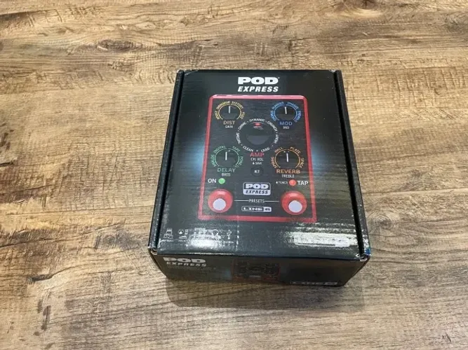 Line 6 POD Express Guitar Pedaleira - nova, sem uso
