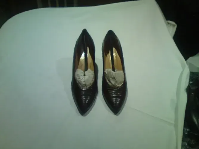 Sapato Marrom Escuro - De Couro - Griffe Ferrucci