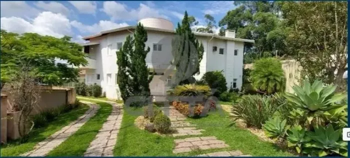Casa a venda no Condomínio Arboreto dos Jequitibás em Sousas