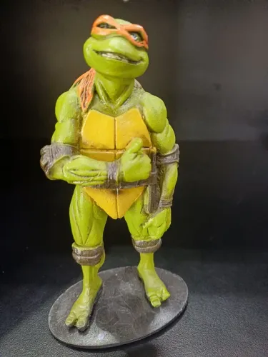 Boneco Ninja Tartaruga - Michelangelo Estátua 18cm