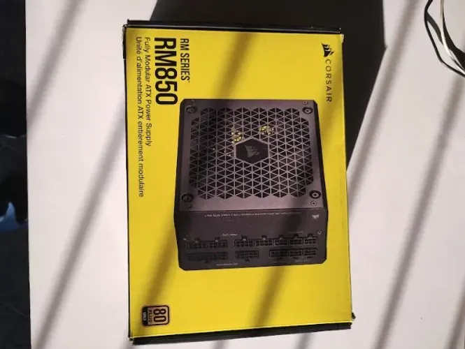 Fonte Alimentacao Corsair RM 850W 80 plus Ouro 