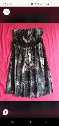 Vestido tomara que caia com brilho
