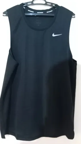 Camiseta Nike Running
