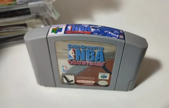 Jogo em Cartucho: Kobe Bryant in NBA Courtside para Nintendo 64