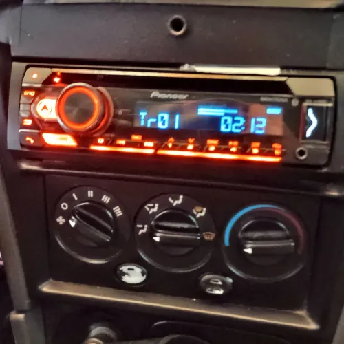 CD Player  Player<br>DEH-S4180BT<br> Conexão Bluetooth (versão 4.0)<br>