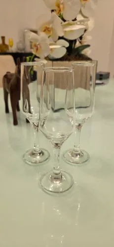 Taças Champanhe vidro 180ml - 24 unidades