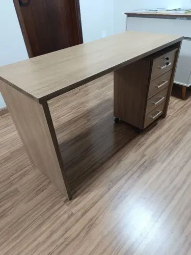 Escrivaninha Nova c/ Gaveteiro Montada 1.27m x 53cm PROMOÇÃO - Entrego 