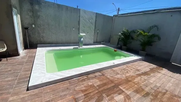 Piscina completa com aquecimento solar e sistema de Kit filtrante