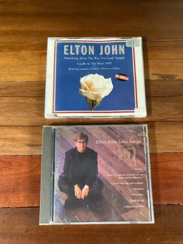 Elton John - Lote c/ 2 CDS