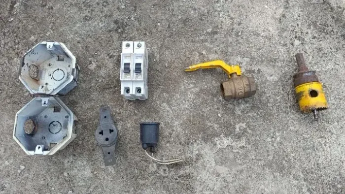Produtos elétricos diversos 