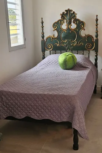 Antiga Cama reformada e reforçada
