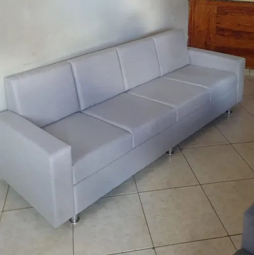 Sofá 4 lugares em linho, direto da fábrica em ate 10x sem juros no cartão