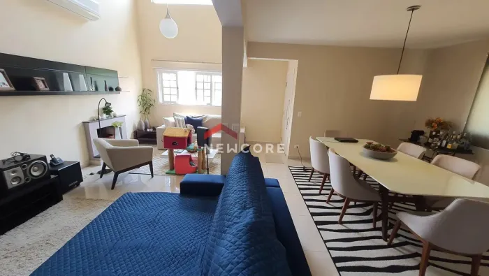 Casa de condomínio em Rua Maracatu - Chácara Canta Galo - Cotia/SP